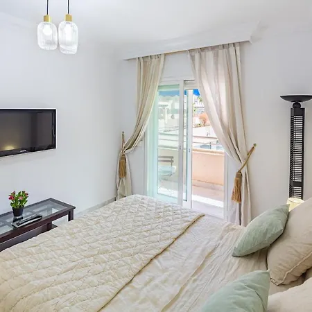 Hyper-center Of Puerto Banus Apartman Marbella